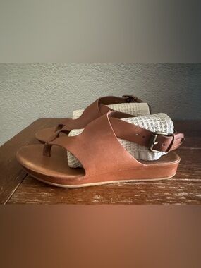 Johnston & Murphy W Sz.7.5 Sonja Brown Leather Thong Strap Sandals Beach Resort